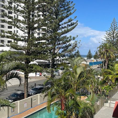 Surfers Paradise- Meters From The Beach! Gold Coast Dış mekan fotoğraf