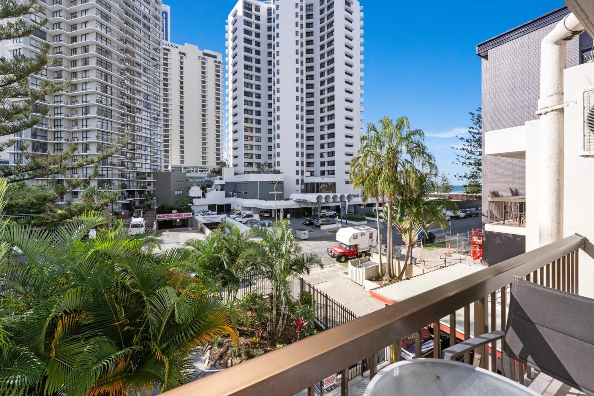 Surfers Paradise- Meters From The Beach! Gold Coast Dış mekan fotoğraf